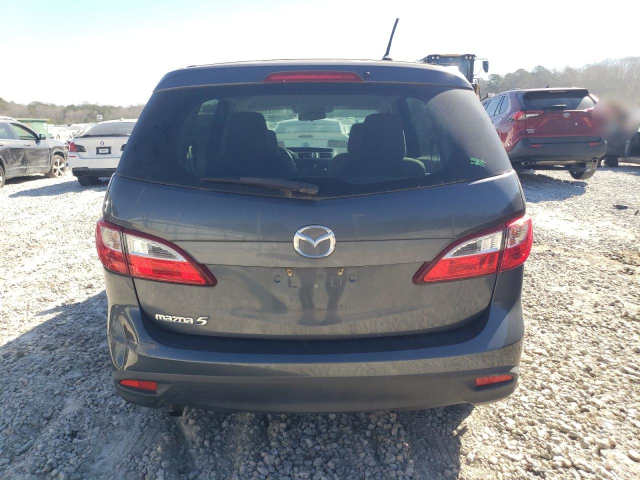 2012 Mazda 5 - Image 6