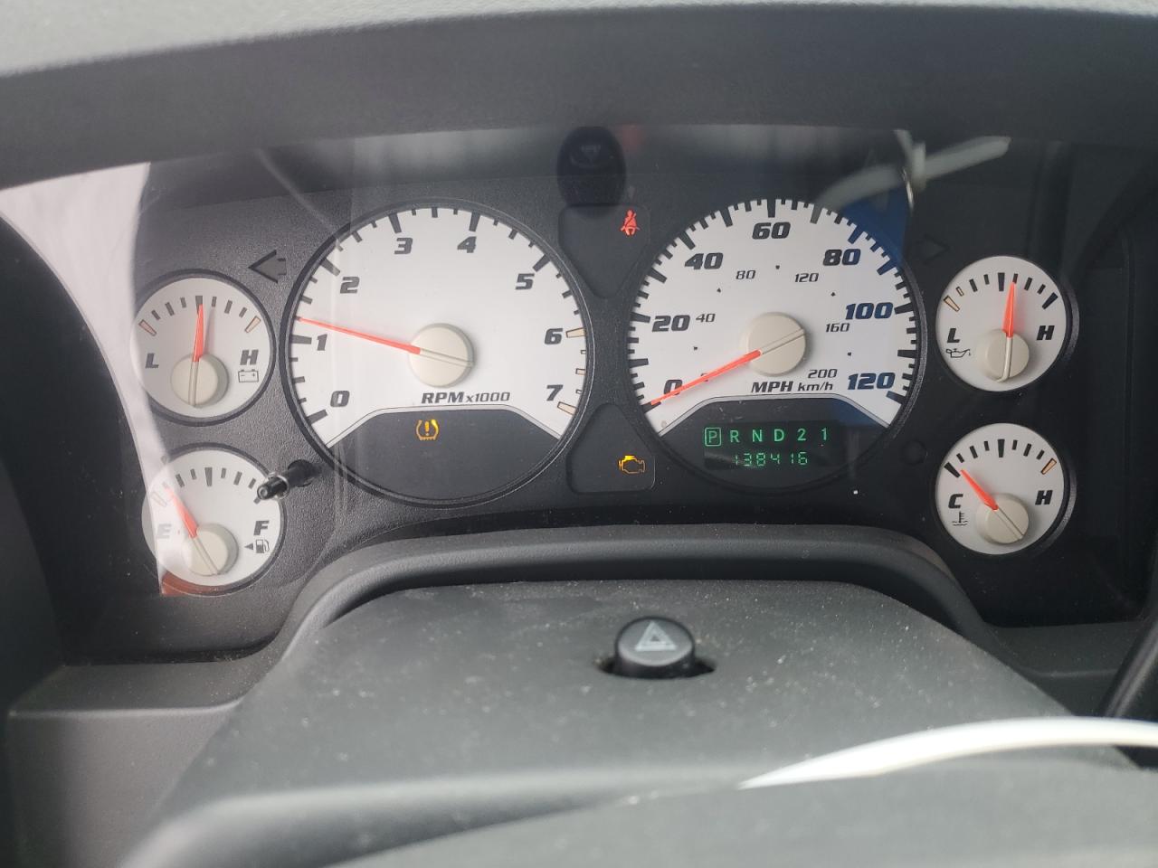 2008 Dodge RAM - Image 9