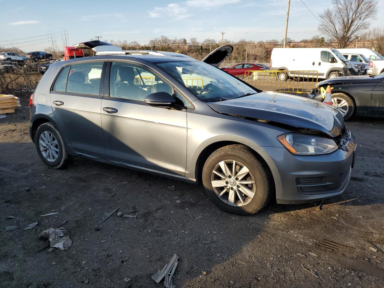 2015 Volkswagen Golf - Image 4