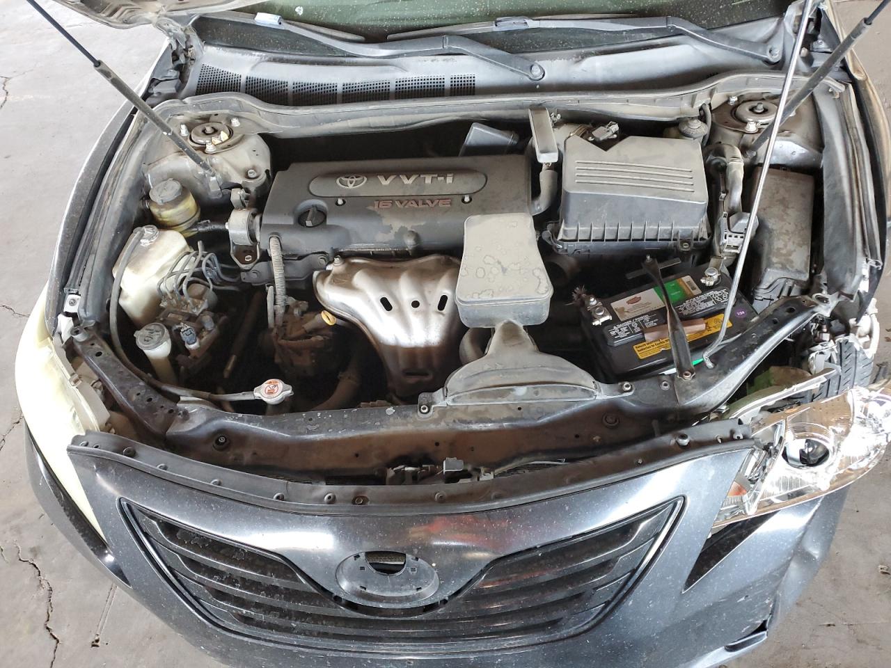 2009 Toyota Camry - Image 13