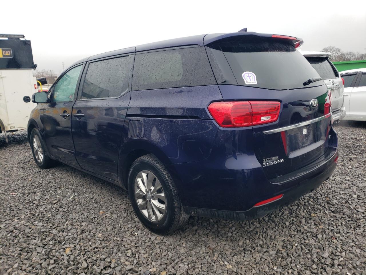 2021 Kia Sedona - Image 2