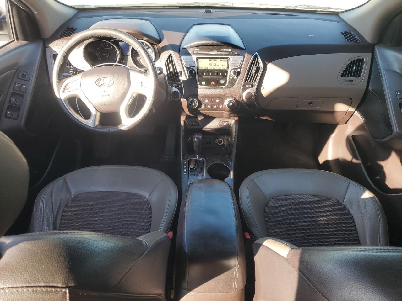 2013 Hyundai Tucson - Image 8
