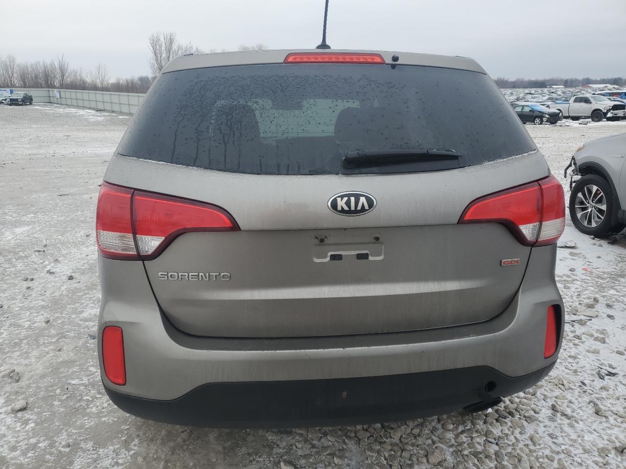 2014 Kia Sorento - Image 6