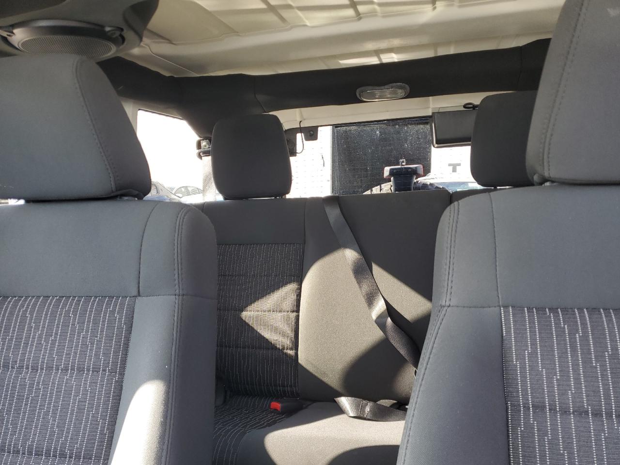 2012 Jeep Wrangler - Image 10