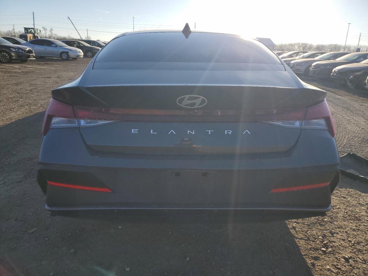 2024 Hyundai Elantra - Image 6