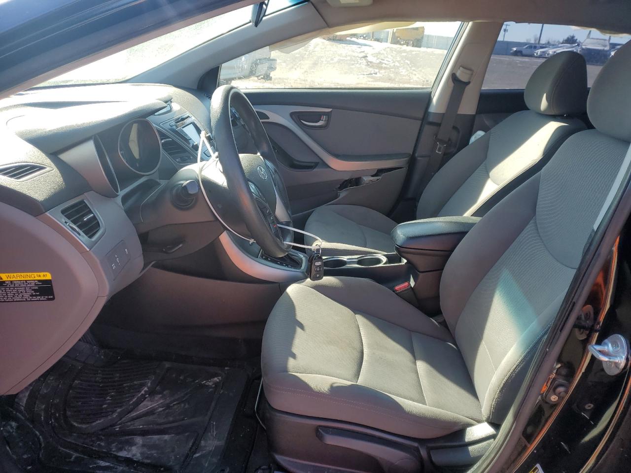 2015 Hyundai Elantra - Image 7