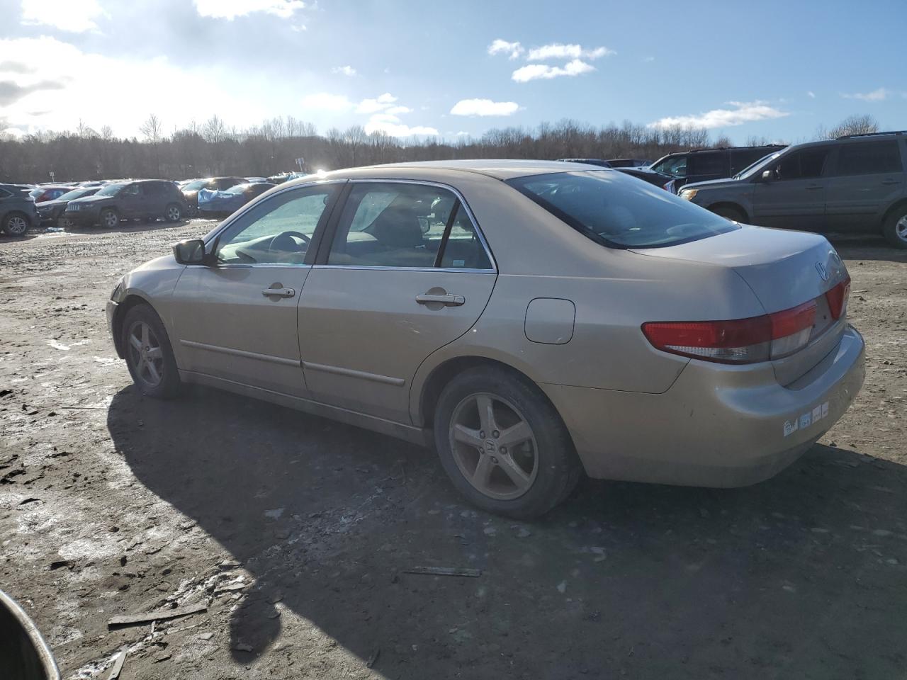 2004 Honda Accord - Image 2