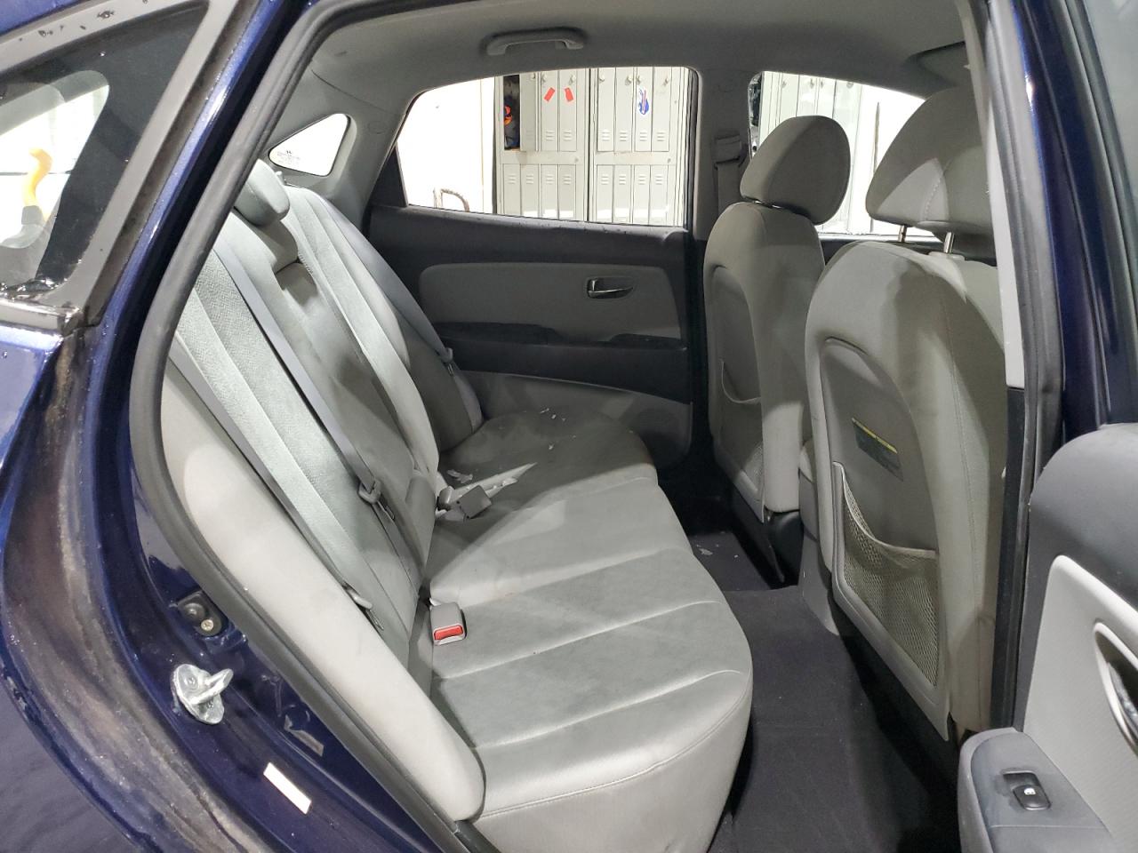 2010 Hyundai Elantra - Image 10