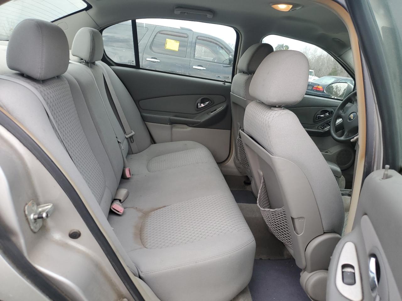 2006 Chevrolet Malibu - Image 10
