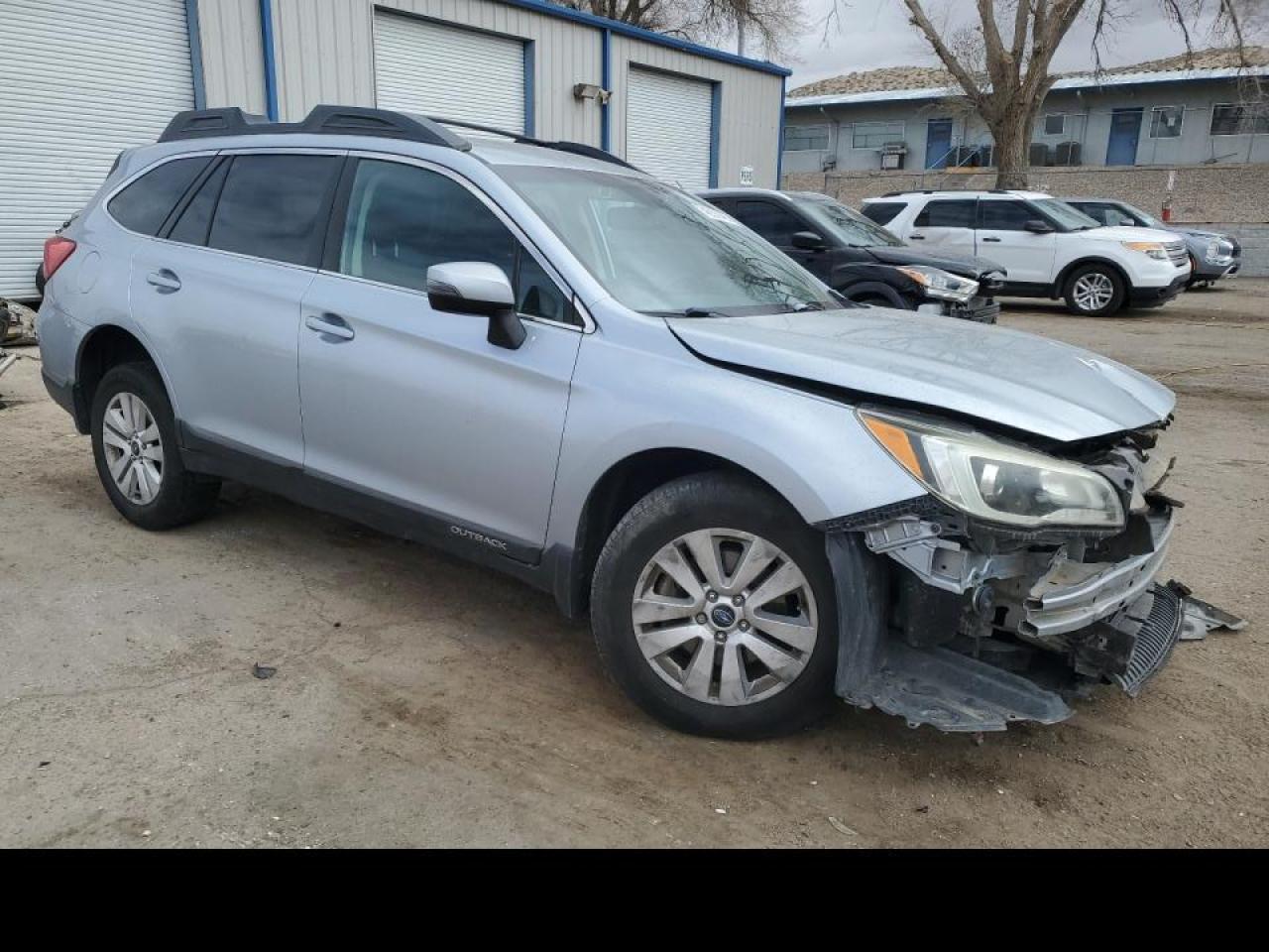 2015 Subaru Outback - Image 4