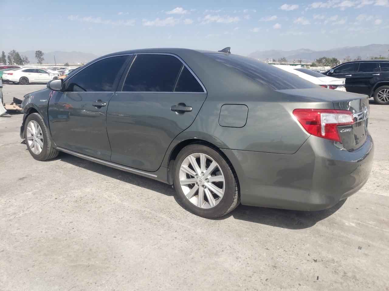 2012 Toyota Camry - Image 2