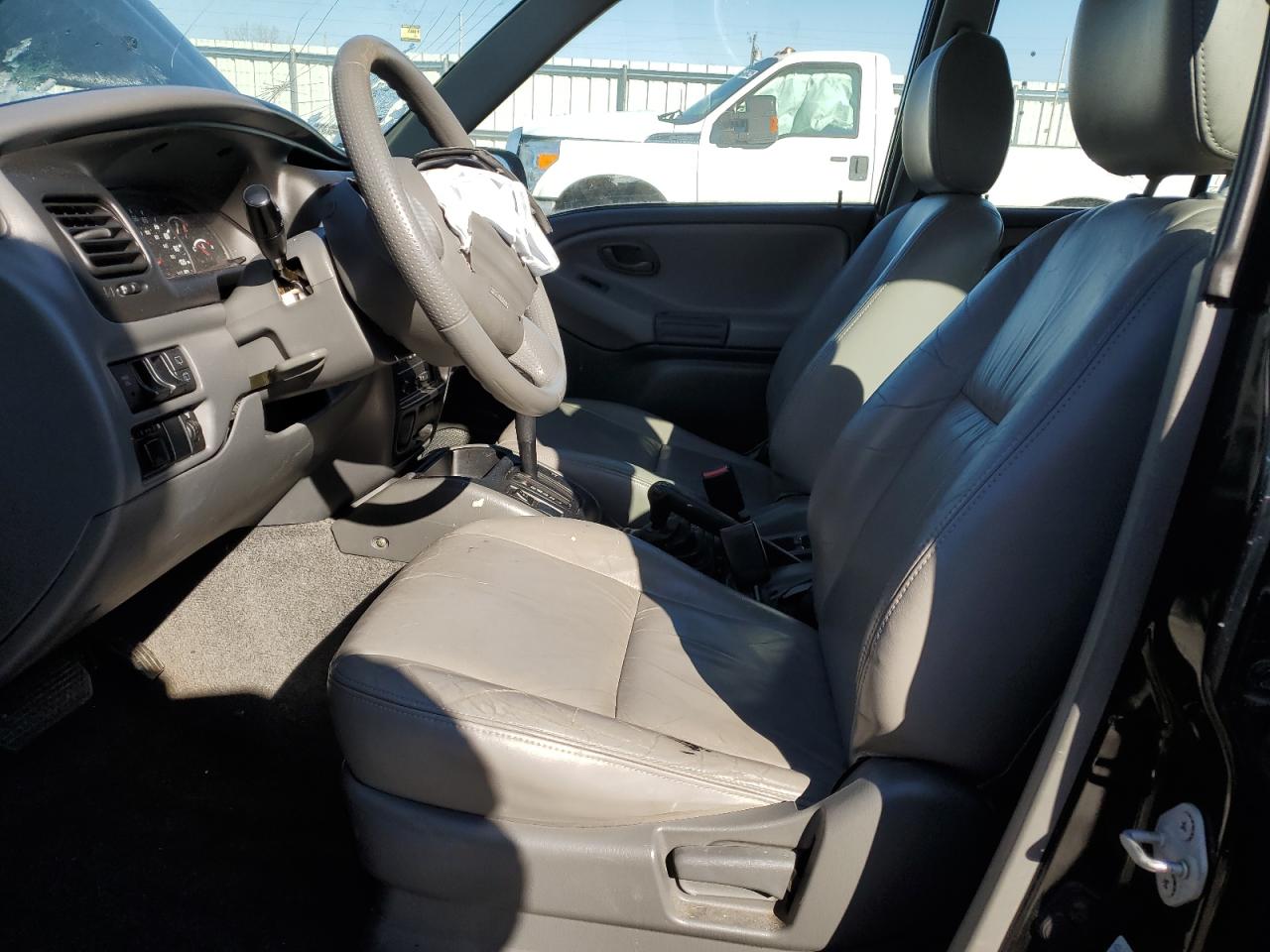 2001 Chevrolet Tracker - Image 7