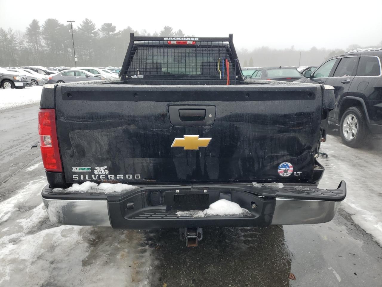 2011 Chevrolet Silverado - Image 6