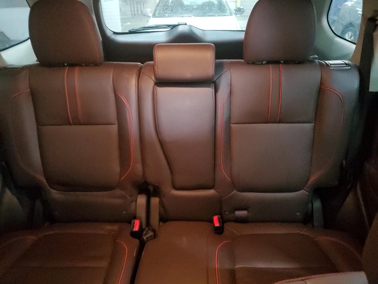 2018 Mitsubishi Outlander - Image 10