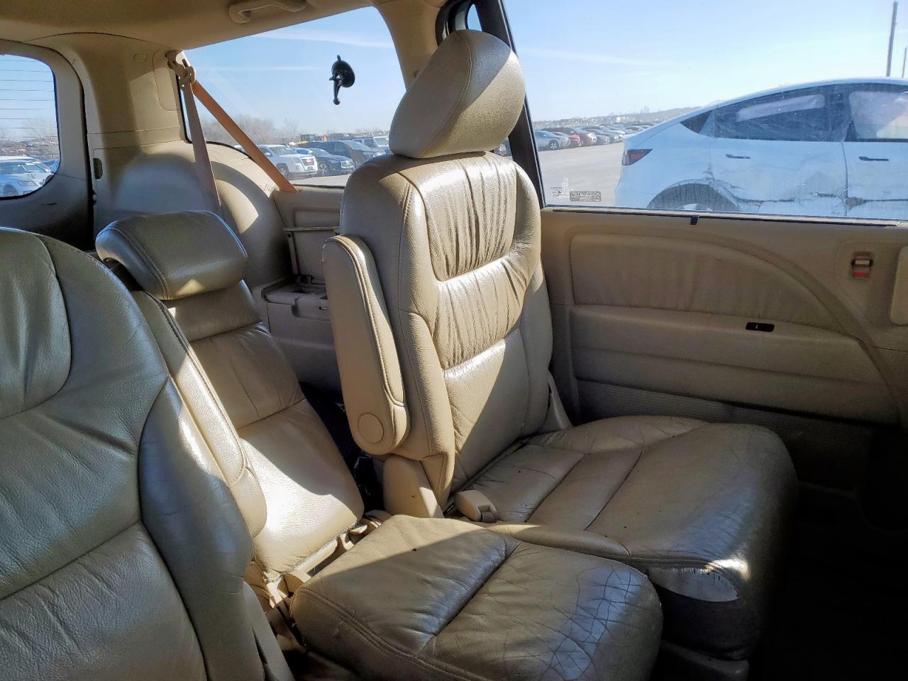 2007 Honda Odyssey - Image 11