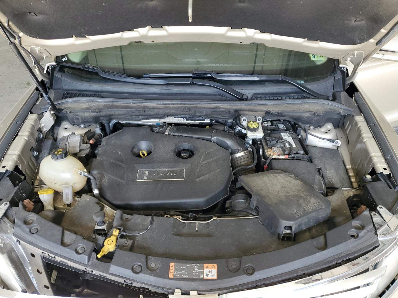2017 Lincoln MKC - Image 13