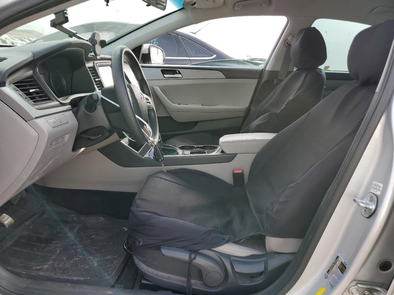 2018 Hyundai Sonata - Image 7