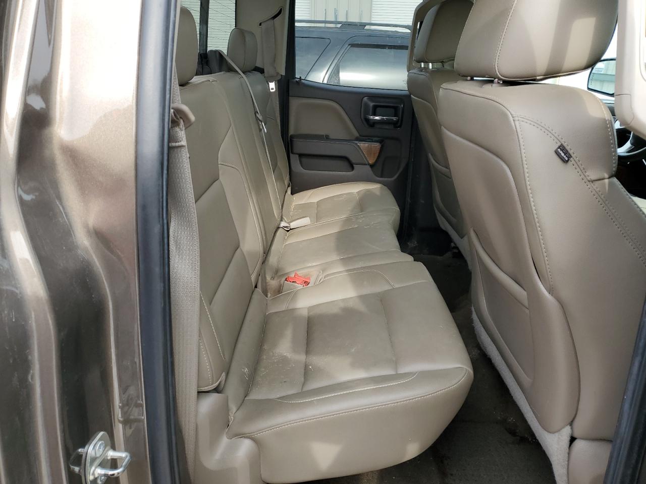 2015 GMC Sierra - Image 11