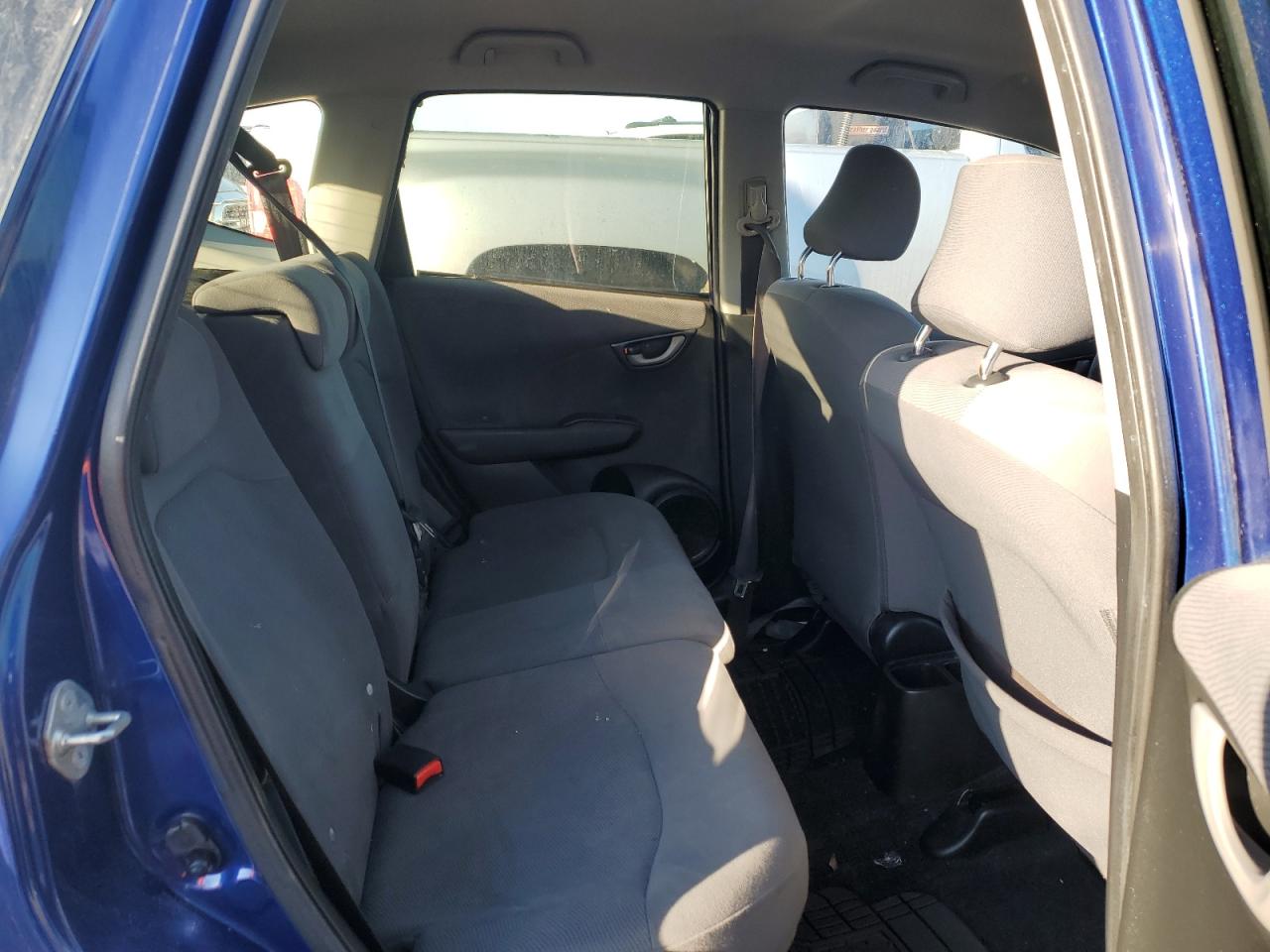 2009 Honda Fit - Image 10
