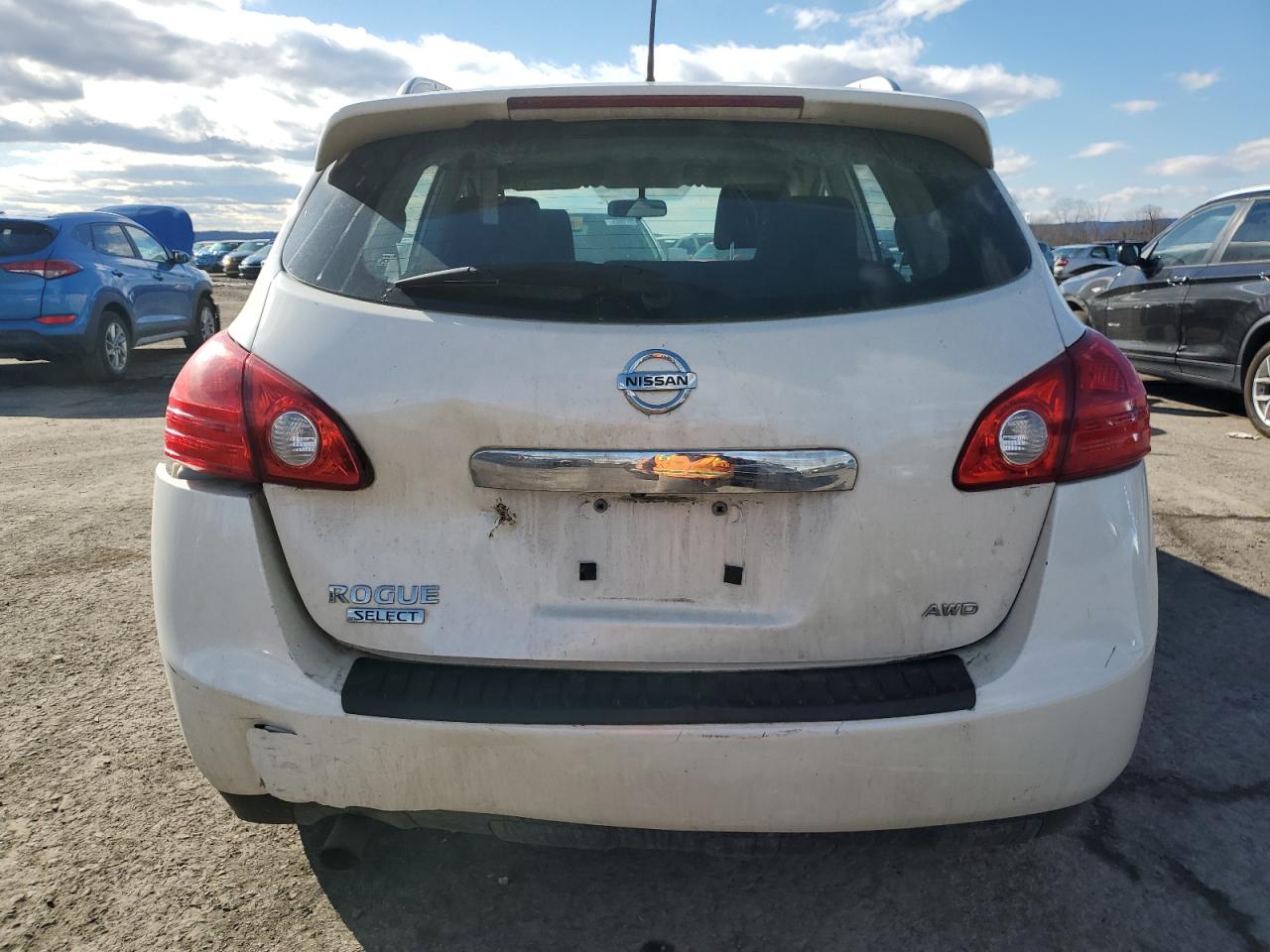 2014 Nissan Rogue - Image 6