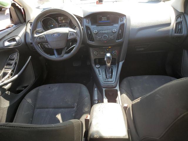 Sedans FORD FOCUS 2015 Czerwony