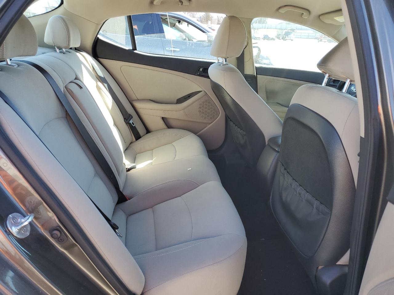 2014 Kia Optima - Image 10