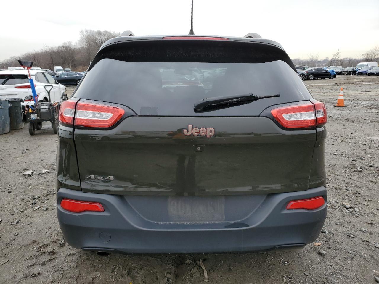 2016 Jeep Grand Cherokee - Image 6