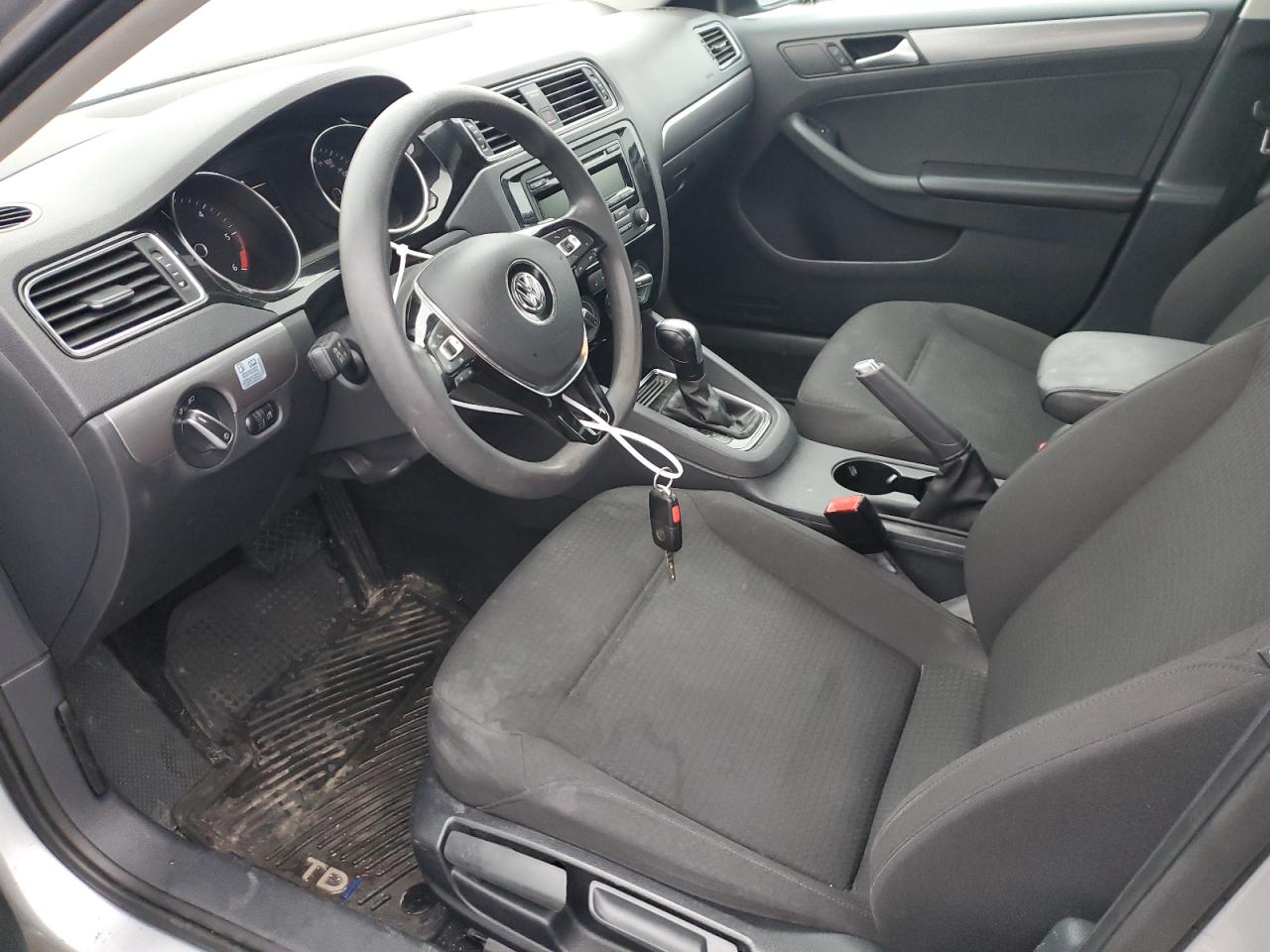 2015 Volkswagen Jetta - Image 7