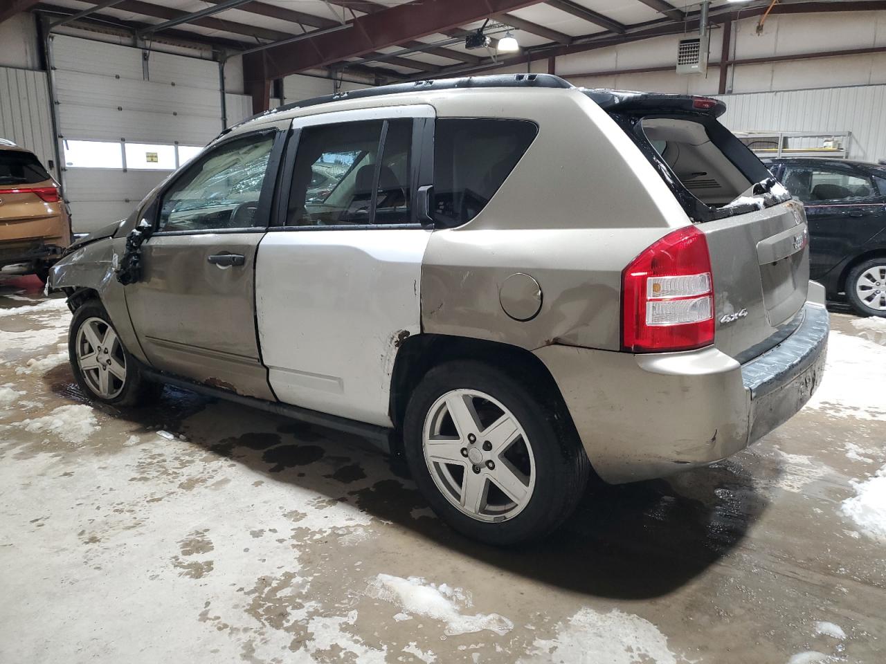 2008 Jeep Compass - Image 2