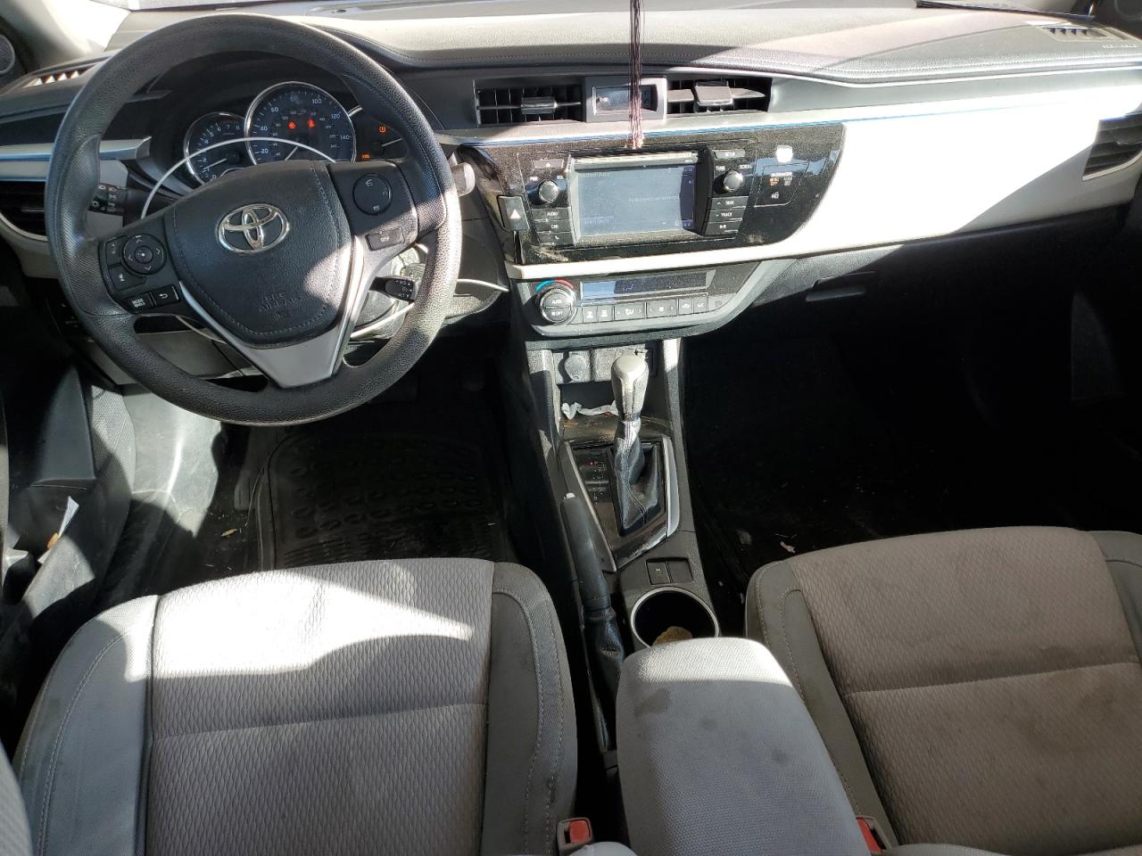 2015 Toyota Corolla - Image 8