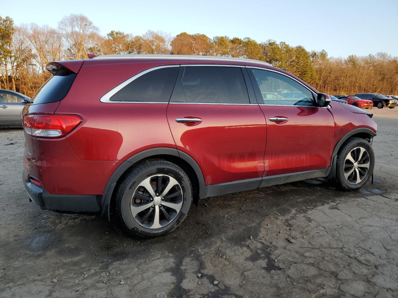 2016 Kia Sorento - Image 3