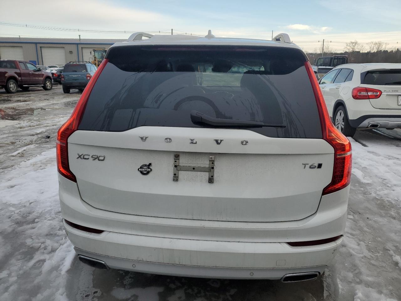 2016 Volvo XC90 - Image 6