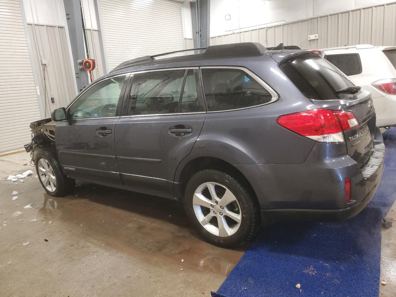 2014 Subaru Outback - Image 2