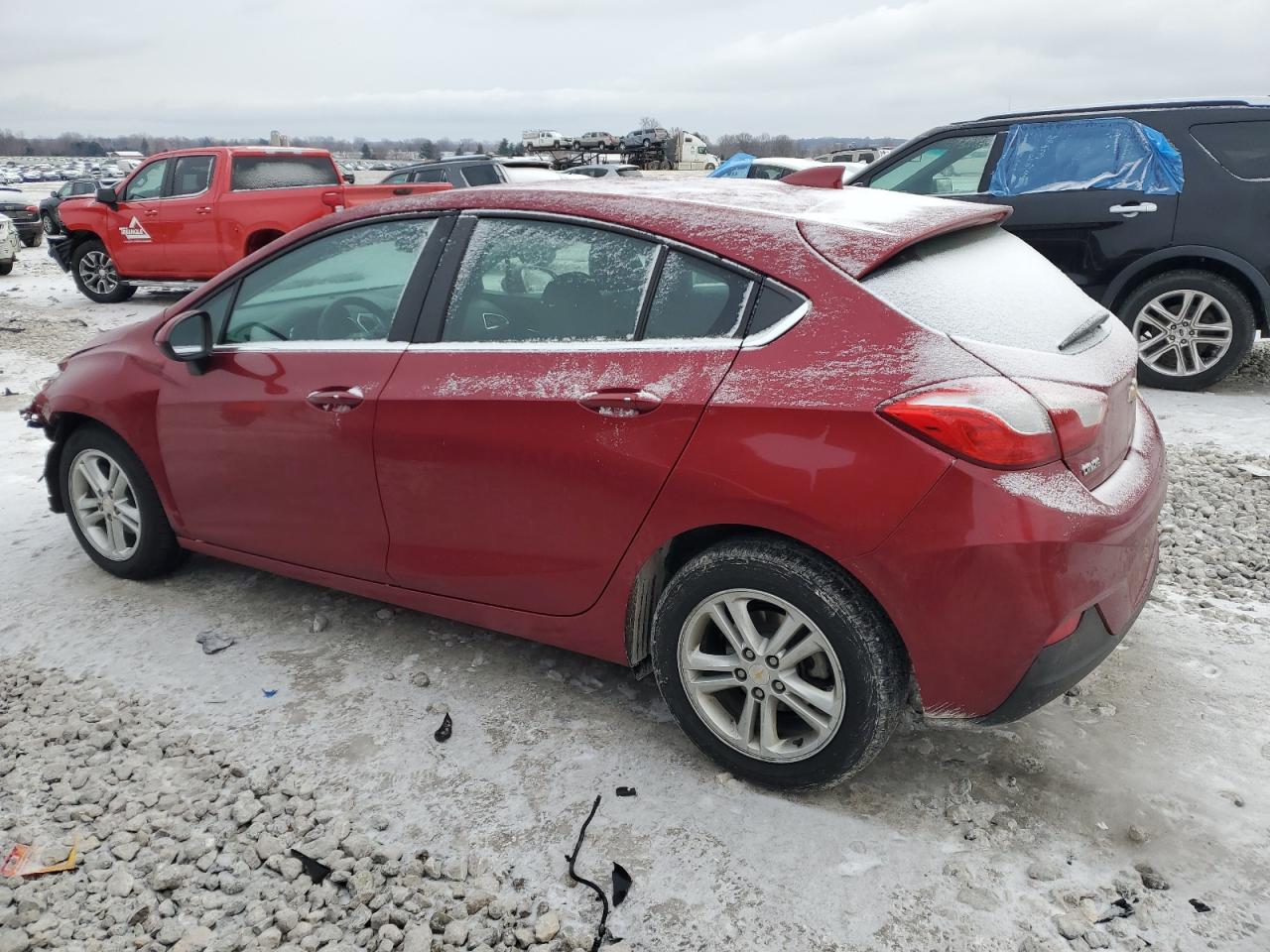 2018 Chevrolet Cruze - Image 2