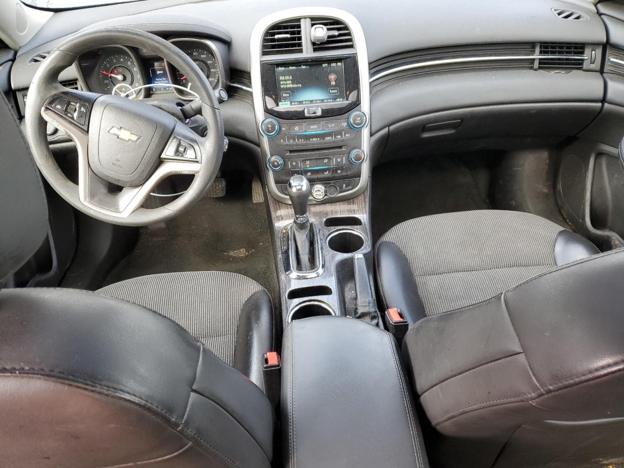 2015 Chevrolet Malibu - Image 8