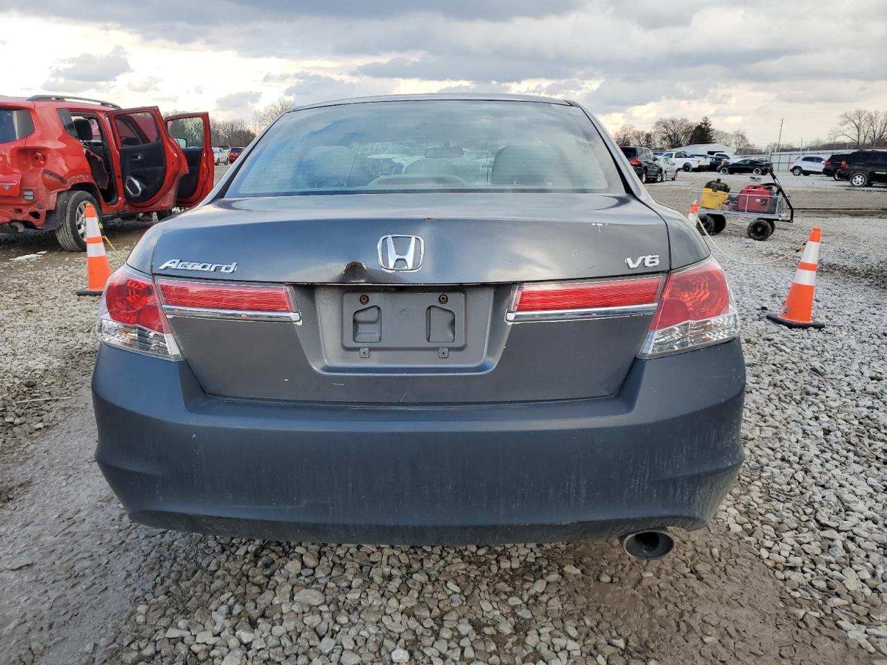 2012 Honda Accord - Image 6