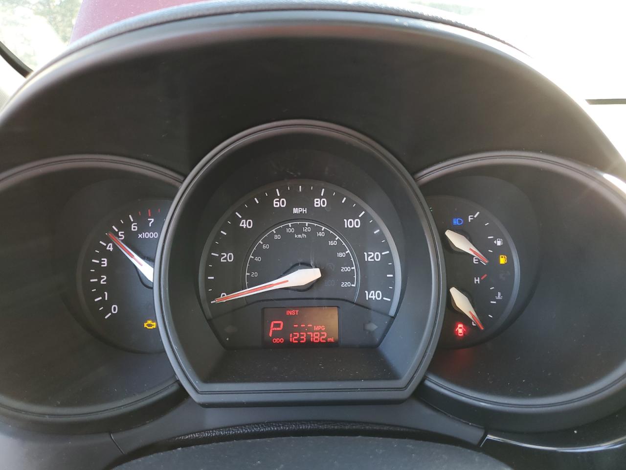 2017 Kia Rio - Image 9