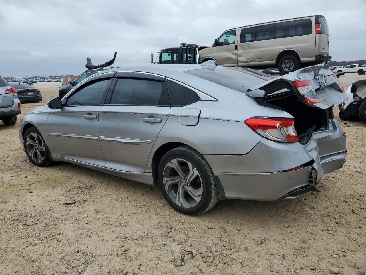 2019 Honda Accord - Image 2