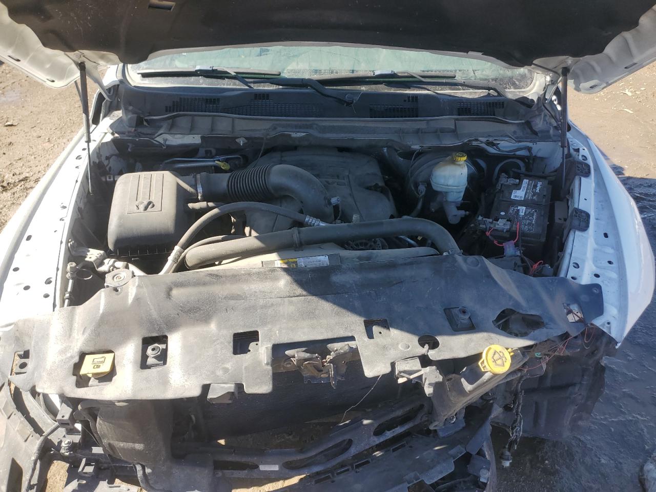 2016 RAM 1500 - Image 12