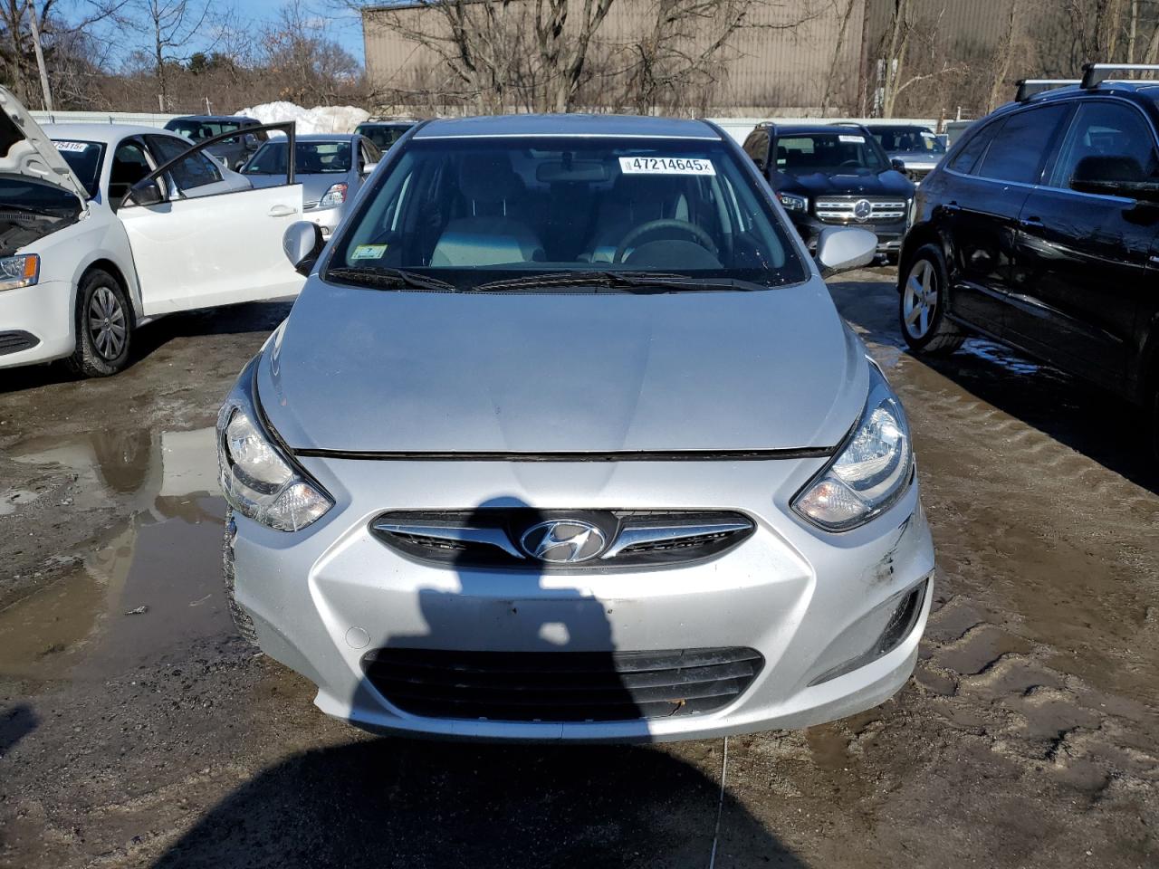 2013 Hyundai Accent - Image 5