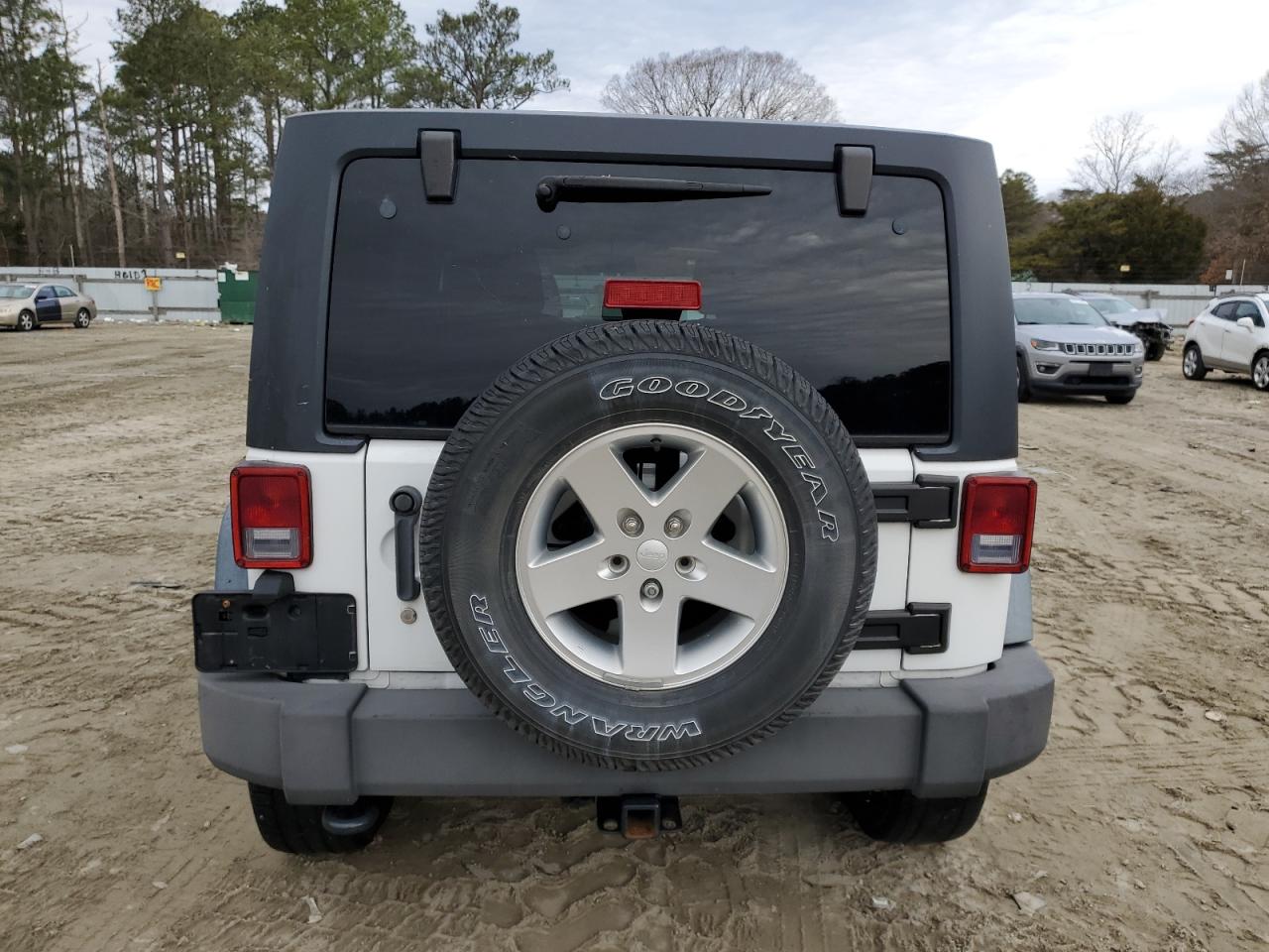 2013 Jeep Wrangler - Image 6