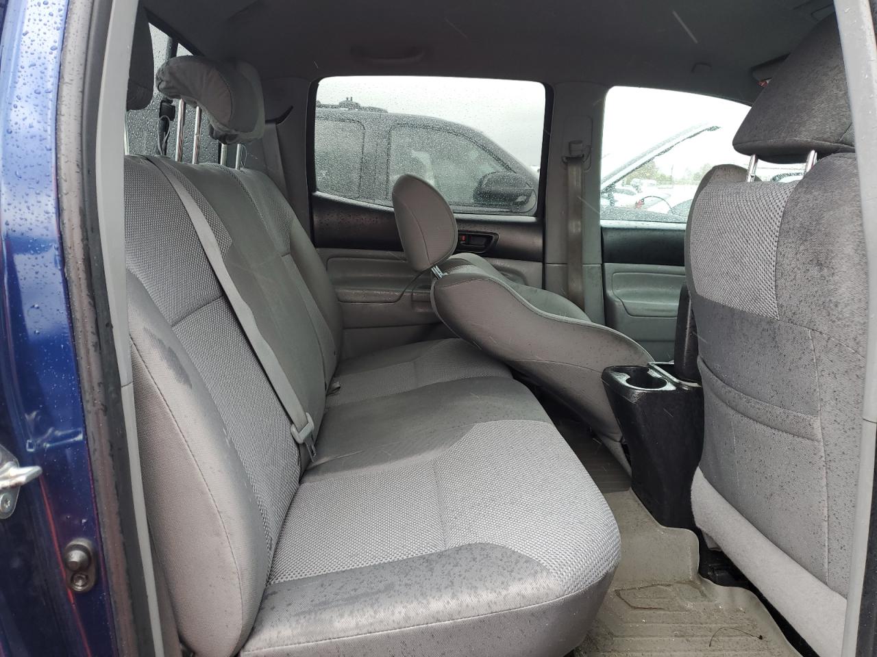 2014 Toyota Tacoma - Image 10