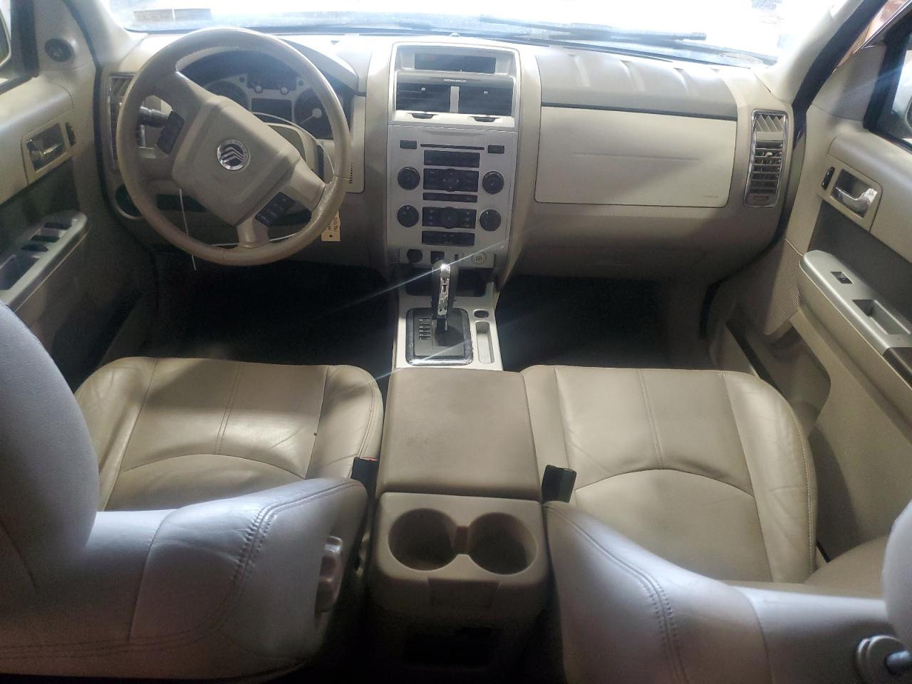 2009 Mercury Mariner - Image 8