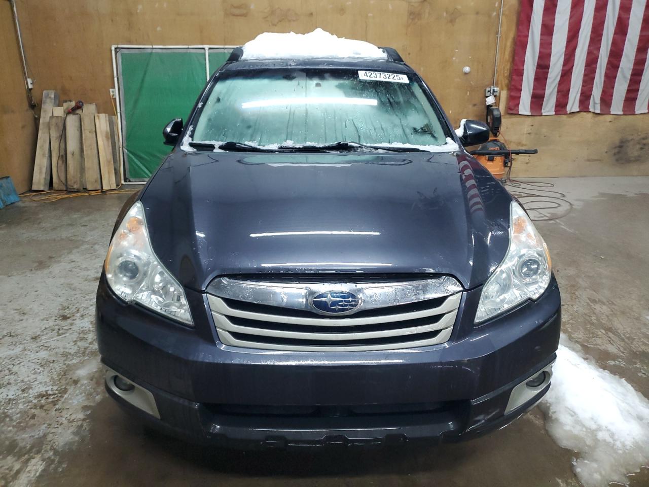 2011 Subaru Outback - Image 5