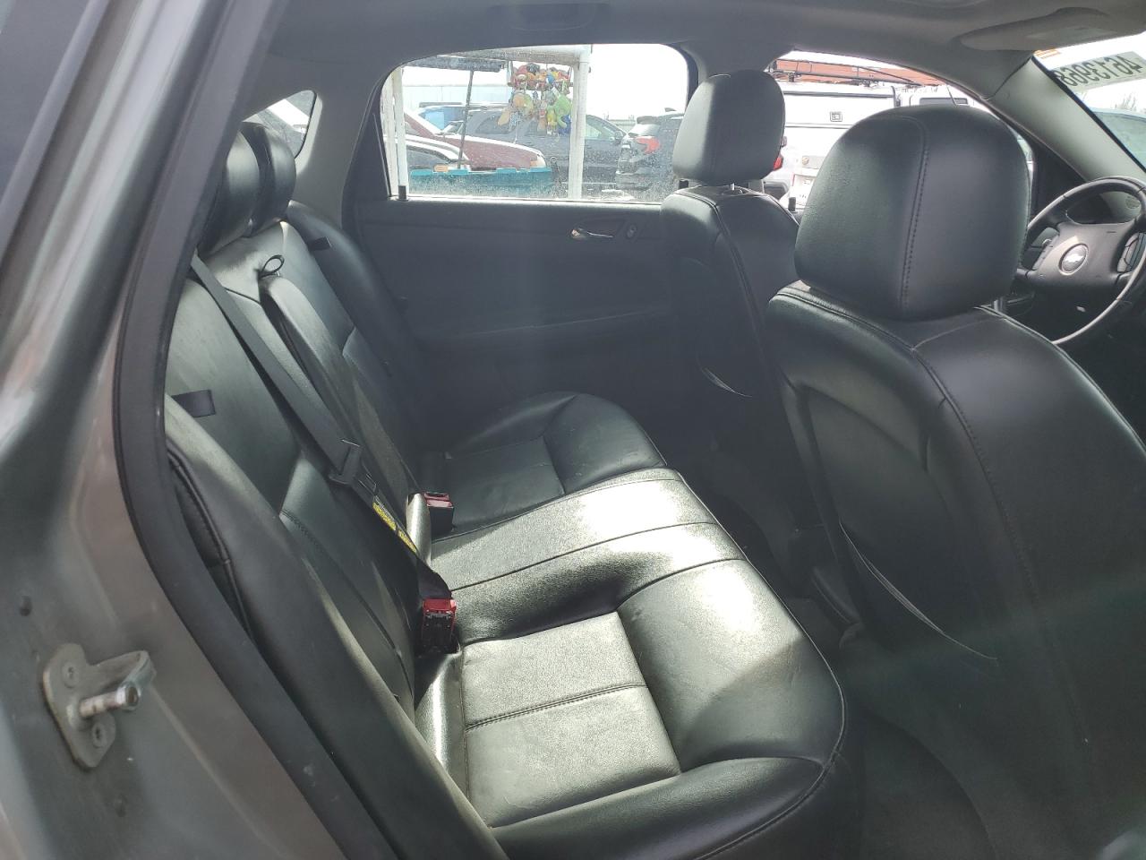2008 Chevrolet Impala - Image 10