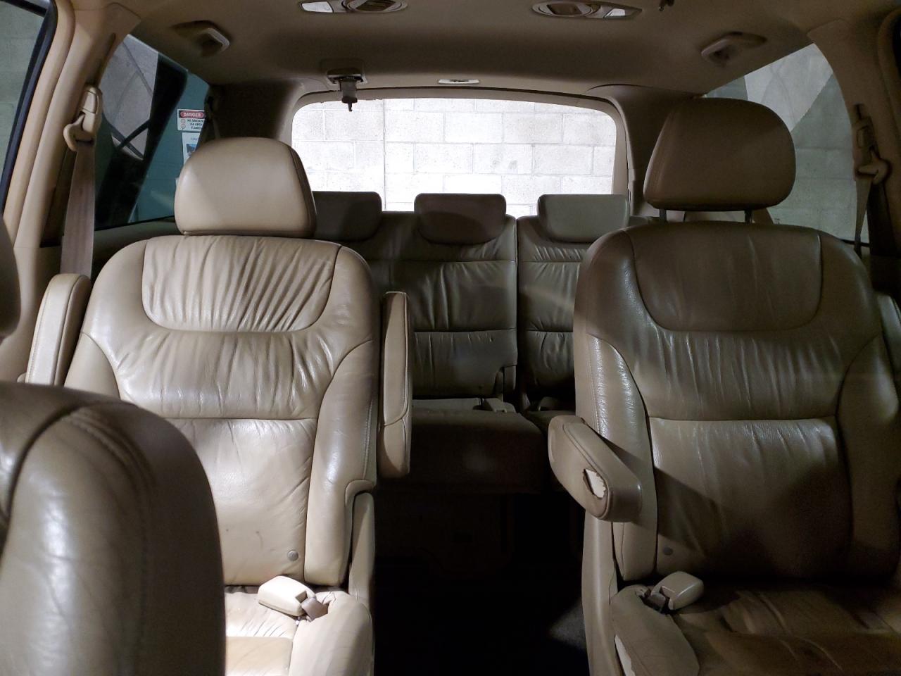 2006 Honda Odyssey - Image 10