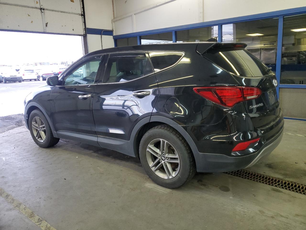 2017 Hyundai Santa Fe - Image 2