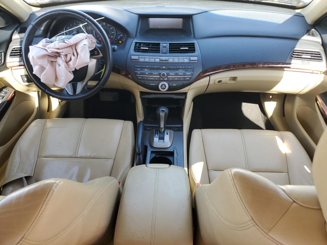 2010 Honda Accord - Image 8