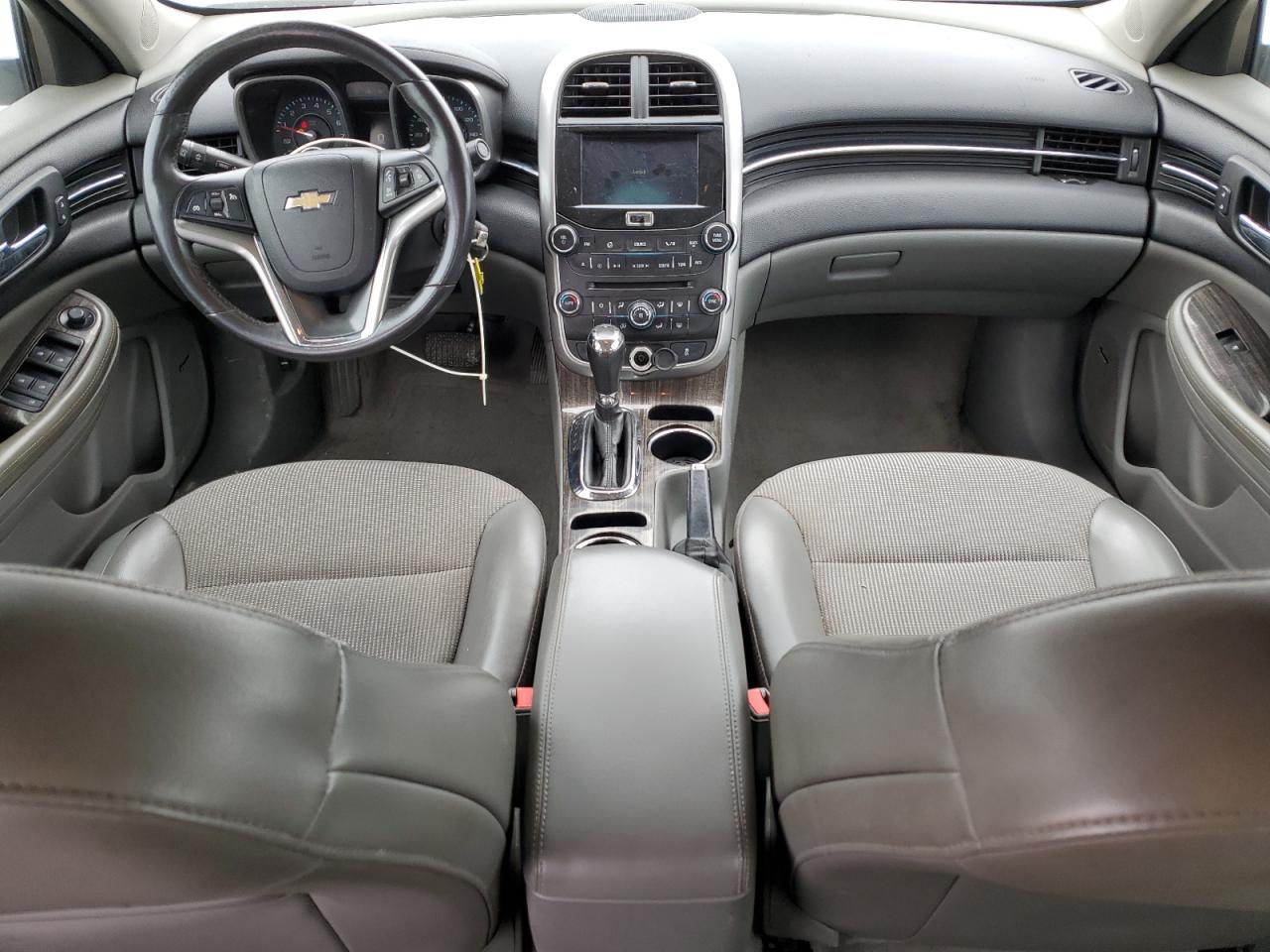 2015 Chevrolet Malibu - Image 8