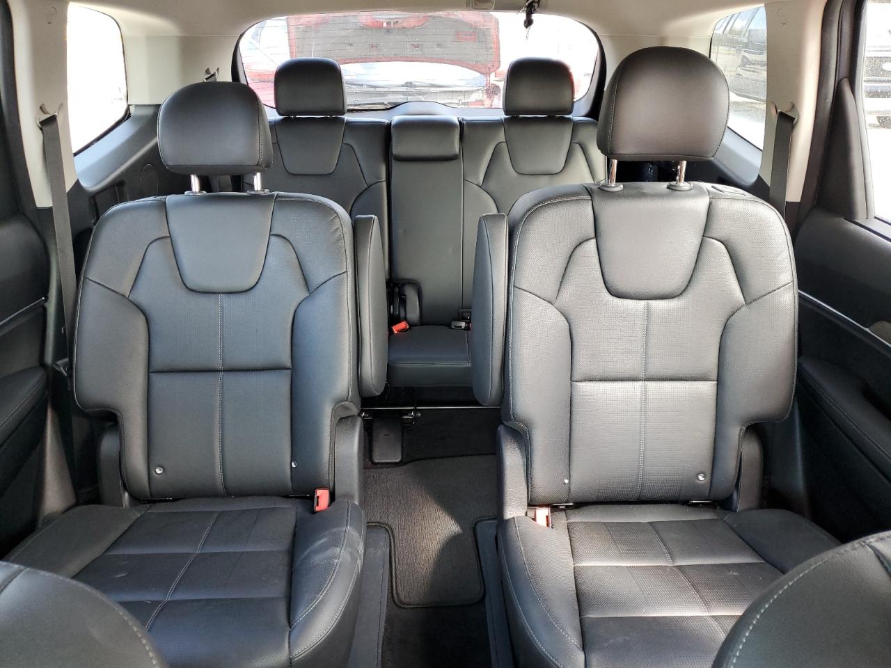 2021 Kia Telluride - Image 10